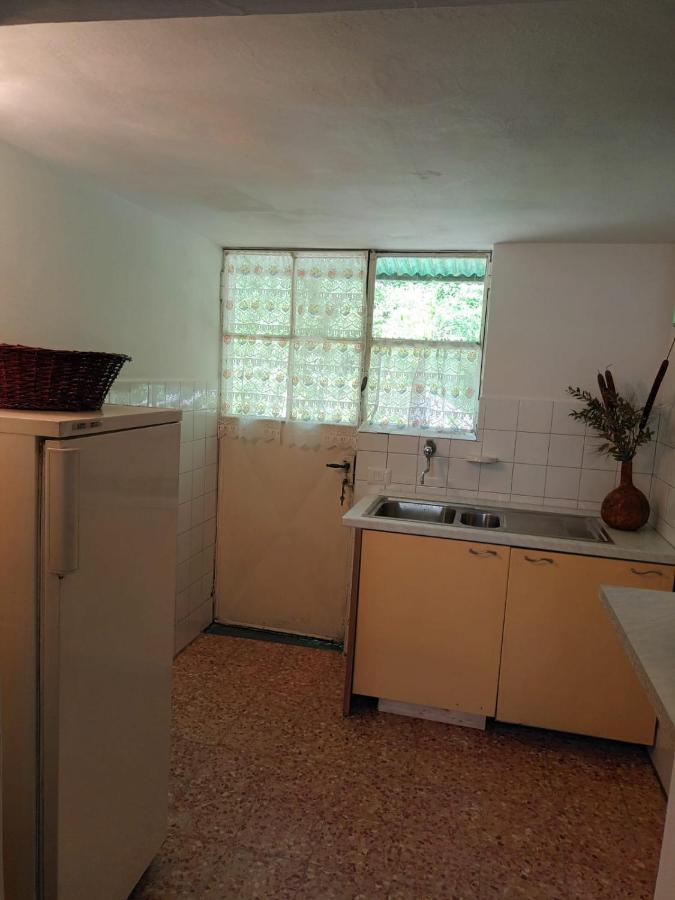 Casolare Trombacco Villa Fabbriche di Vergemoli ภายนอก รูปภาพ